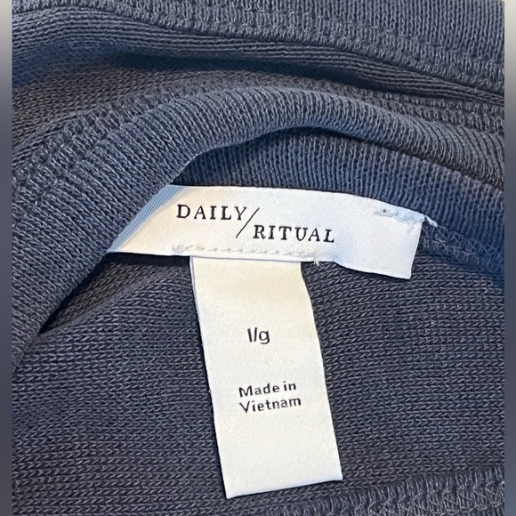 NWT DAILY RITUAL CROSSBACK TANK TOP SZ LG MODAL POLY BLEND DK BLUE SUPER SOFT - Picture 3 of 7